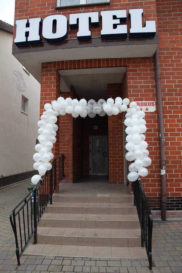 Hotel Krokus Kamienna Gora Exterior photo