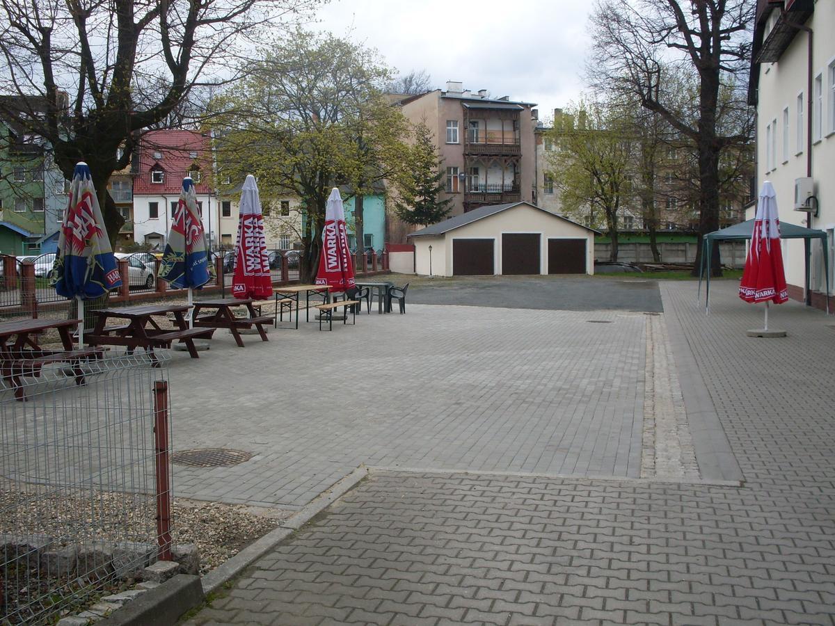 Hotel Krokus Kamienna Gora Exterior photo